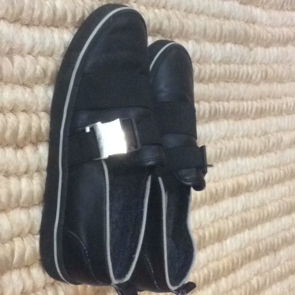 Zara footwear black leather girl shoes 34/35 - Picture 3 of 8